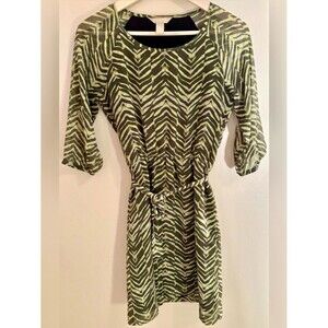 Banana Republic Green Animal Print Midi Dress - 2P - 19” Waist to Hem - Like New